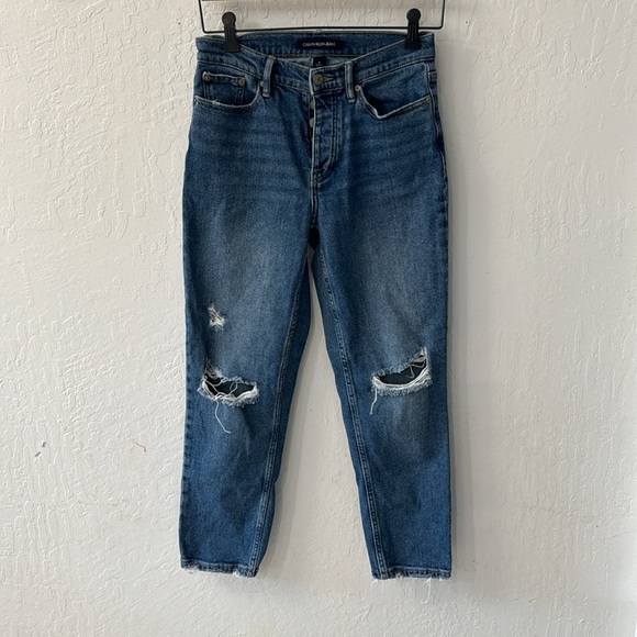 Calvin Klein High Rise Straight Distressed Medium Wash Jeans 26 Button Fly - Picture 4 of 8